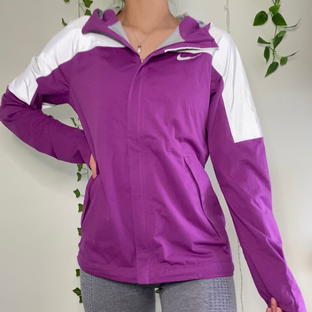 Nike Windrunner Purple/Gray!